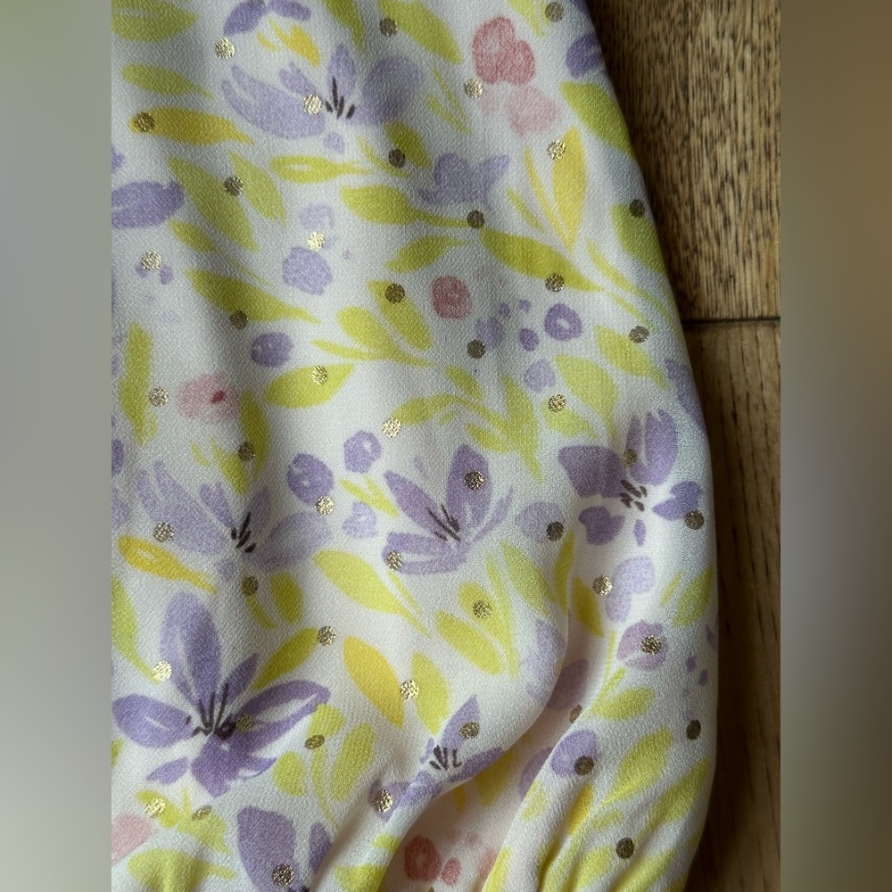 Isobella & Chloe Smocked Floral Romper size 6 Months FLAWED - Picture 6 of 11